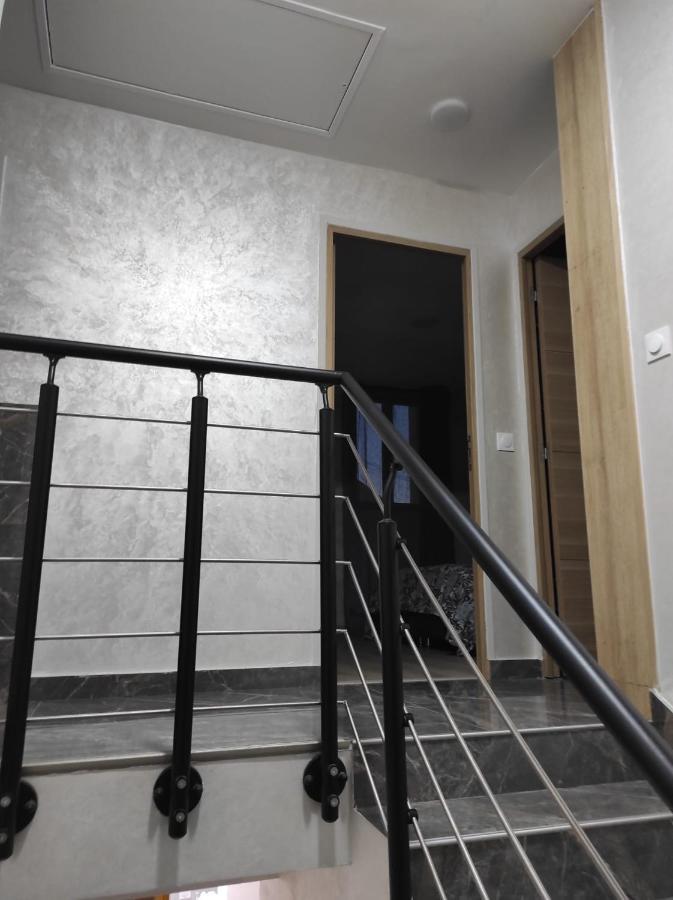 Maison Elegante Et Spacieuse Ecouen ภายนอก รูปภาพ